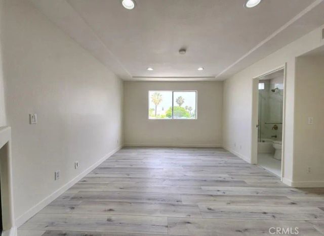 14631 Dickens Street 11, Sherman Oaks, CA 91403