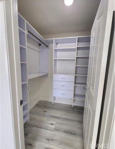 14631 Dickens Street 11, Sherman Oaks, CA 91403