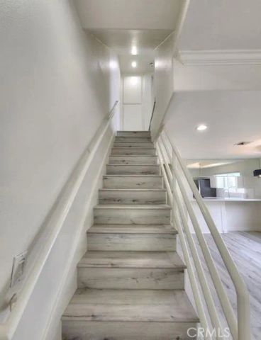 14631 Dickens Street 11, Sherman Oaks, CA 91403