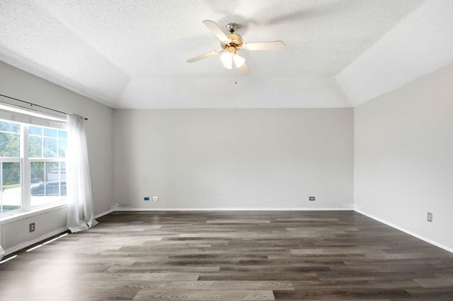 5211 Spring Circle Drive, Pearland, TX 77584