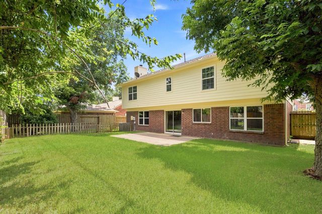 5211 Spring Circle Drive, Pearland, TX 77584