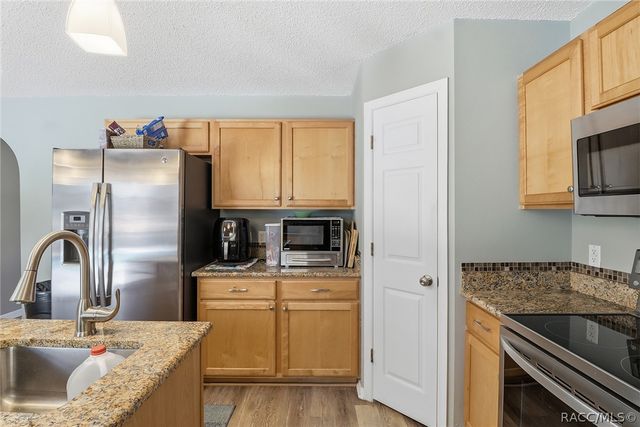 7199 N Gretchen Way, Citrus Springs, FL 34434