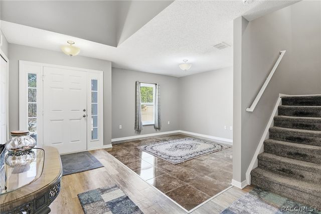 7199 N Gretchen Way, Citrus Springs, FL 34434