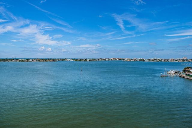 4750 COVE CIRCLE 605, St Petersburg, FL 33708