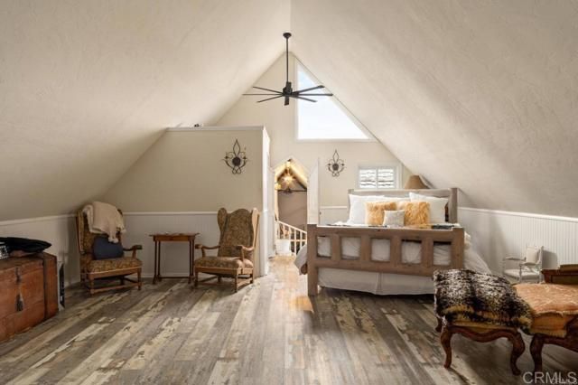 200 Neptune Avenue, Encinitas, CA 92024