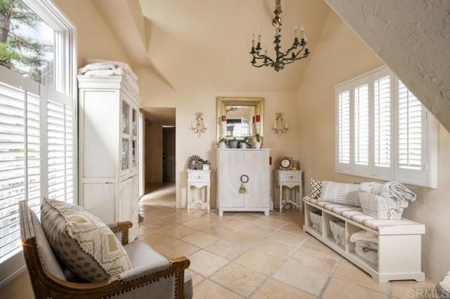 200 Neptune Avenue, Encinitas, CA 92024