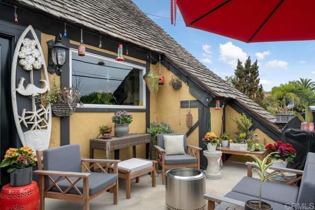 200 Neptune Avenue, Encinitas, CA 92024