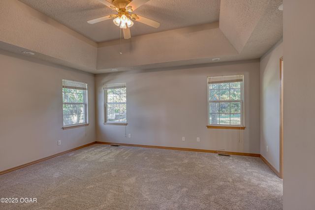 4209 W 26th Place, Joplin, MO 64804