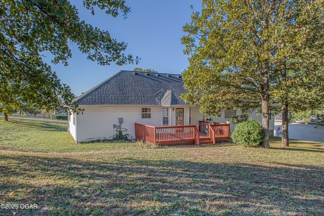 4209 W 26th Place, Joplin, MO 64804