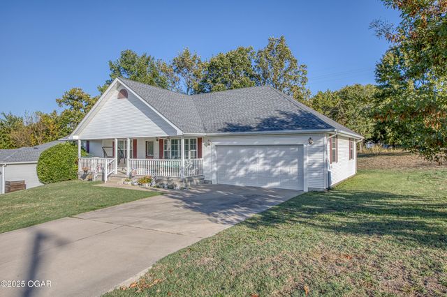 4209 W 26th Place, Joplin, MO 64804