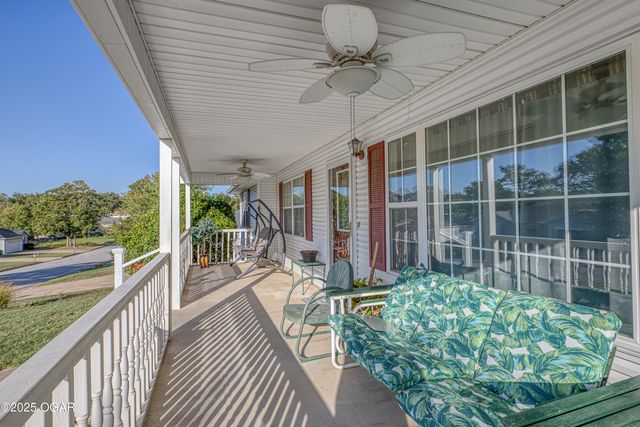 4209 W 26th Place, Joplin, MO 64804