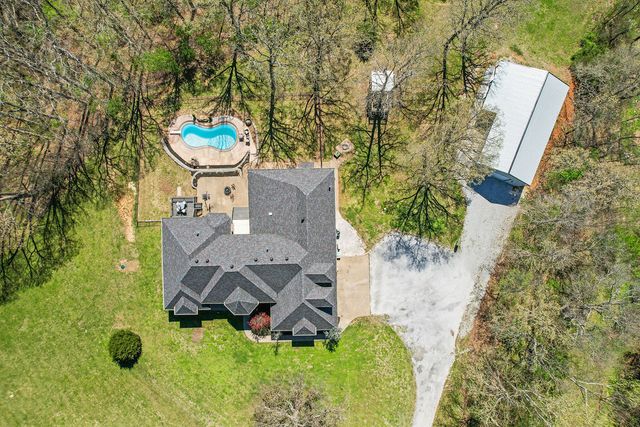 12912 Moore Lane, Gravette, AR 72736