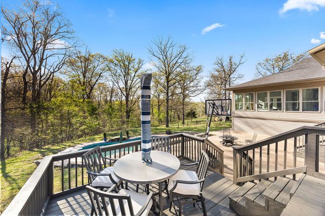 12912 Moore Lane, Gravette, AR 72736