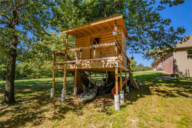 12912 Moore Lane, Gravette, AR 72736