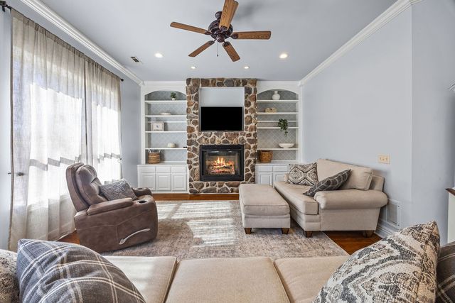 12912 Moore Lane, Gravette, AR 72736