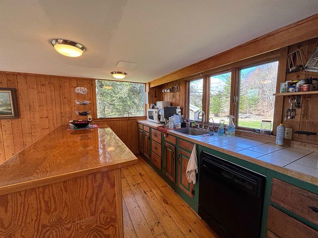 19 River Run Drive, Hyde Park, VT 05655