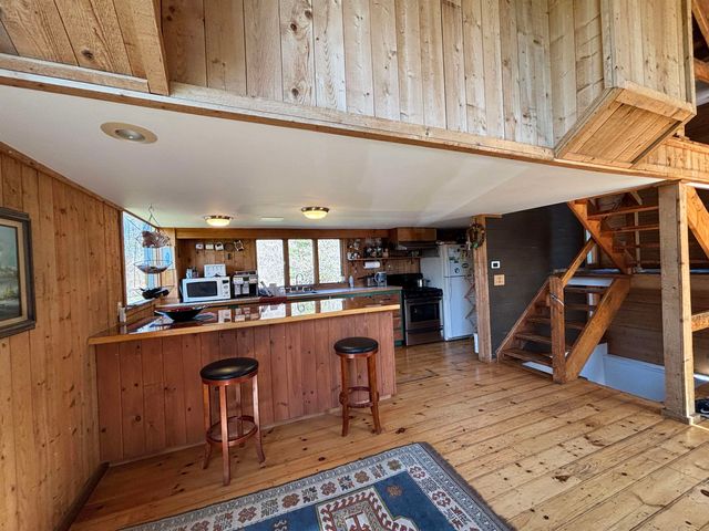 19 River Run Drive, Hyde Park, VT 05655
