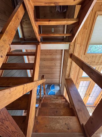 19 River Run Drive, Hyde Park, VT 05655
