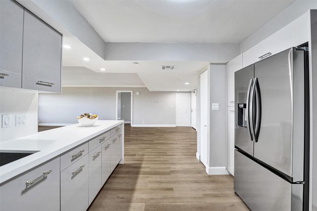 3200 Port Royale Dr N 905, Fort Lauderdale, FL 33308