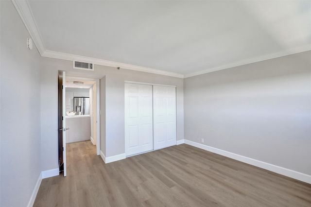 3200 Port Royale Dr N 905, Fort Lauderdale, FL 33308