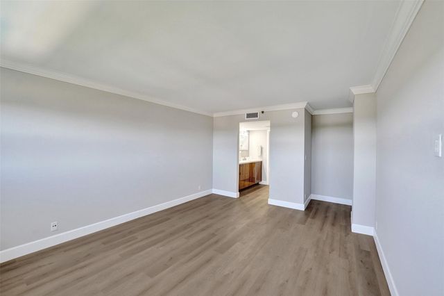 3200 Port Royale Dr N 905, Fort Lauderdale, FL 33308