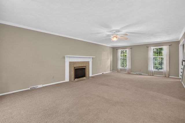 906 34 Avenue, Moline, IL 61265