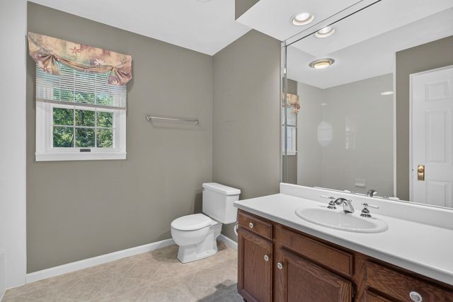 906 34 Avenue, Moline, IL 61265