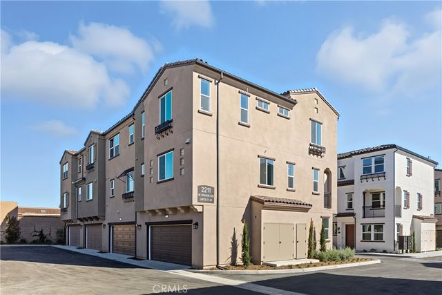 2211 W Orange 21, Anaheim, CA 92804