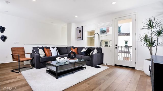 2211 W Orange 21, Anaheim, CA 92804