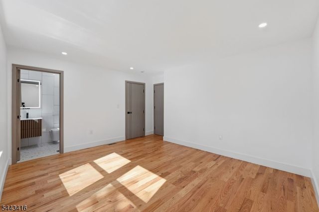 130 N 17Th St, East Orange City, NJ 07017
