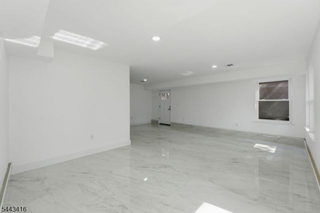 130 N 17Th St, East Orange City, NJ 07017