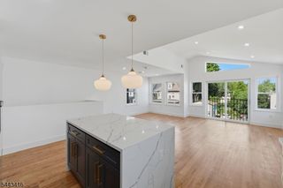 130 N 17Th St, East Orange City, NJ 07017