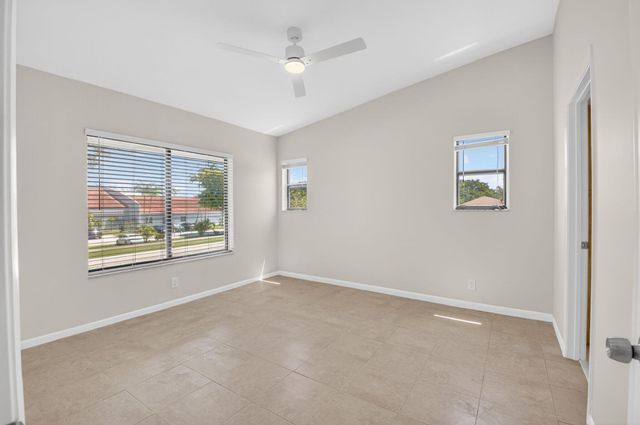 6649 Somerset Drive 206, Boca Raton, FL 33433