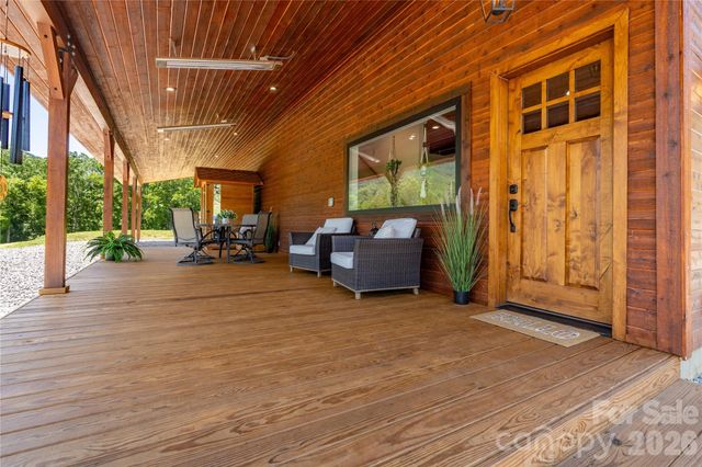 793 State Highway 197 South, Burnsville, NC 28714