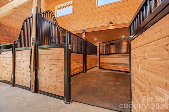 793 State Highway 197 South, Burnsville, NC 28714