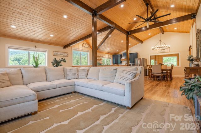 793 State Highway 197 South, Burnsville, NC 28714