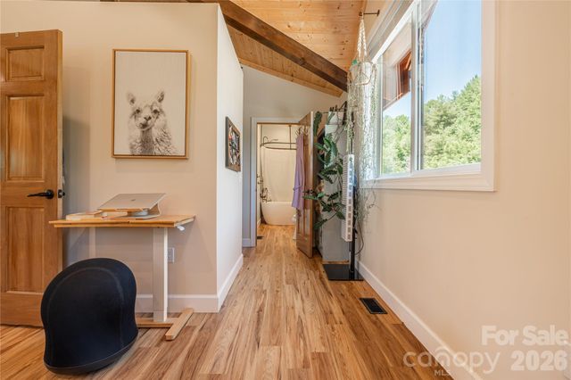 793 State Highway 197 South, Burnsville, NC 28714