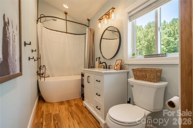 793 State Highway 197 South, Burnsville, NC 28714