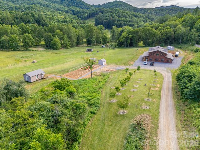 793 State Highway 197 South, Burnsville, NC 28714