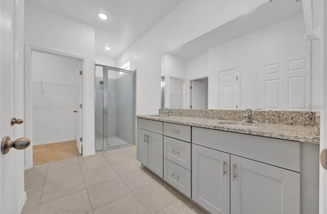 811 RICHMOND ESTATE AVENUE, Haines City, FL 33844
