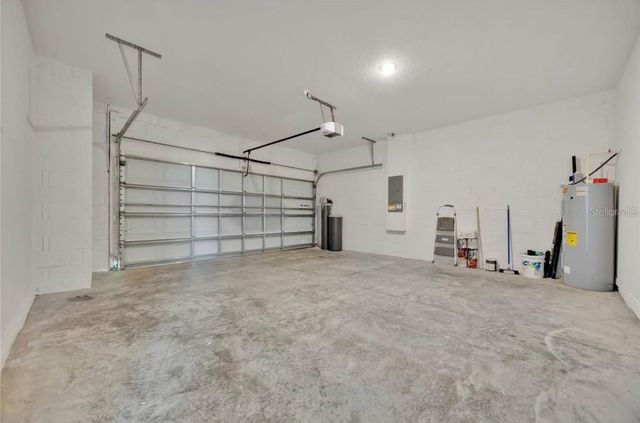 811 RICHMOND ESTATE AVENUE, Haines City, FL 33844