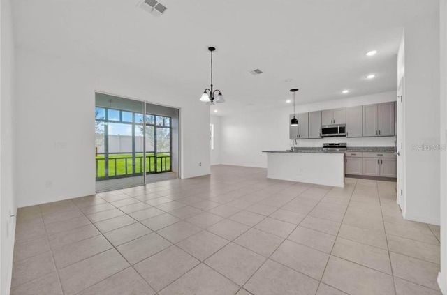 811 RICHMOND ESTATE AVENUE, Haines City, FL 33844