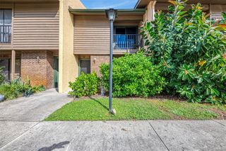 977 SUNRIDGE DRIVE 113, Sarasota, FL 34234