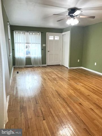 205 LINN ST, Harrisburg, PA 17109