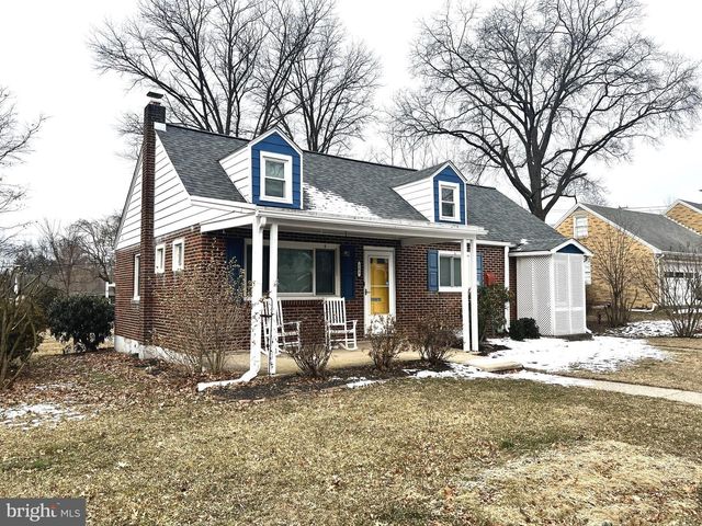 205 LINN ST, Harrisburg, PA 17109