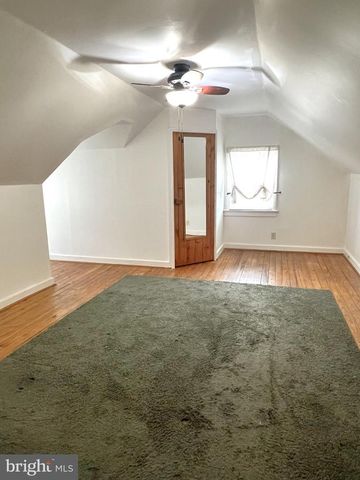 205 LINN ST, Harrisburg, PA 17109