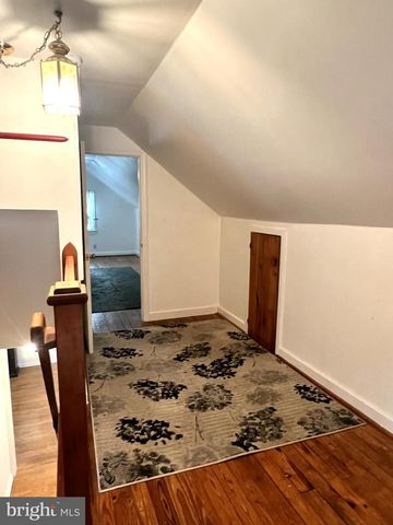 205 LINN ST, Harrisburg, PA 17109