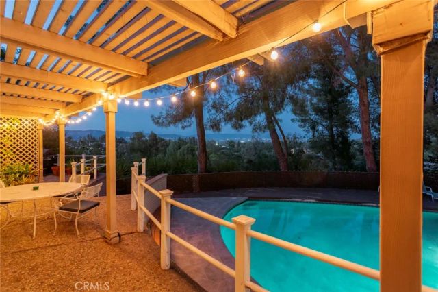 5798 Penland Road, Hidden Hills, CA 91302