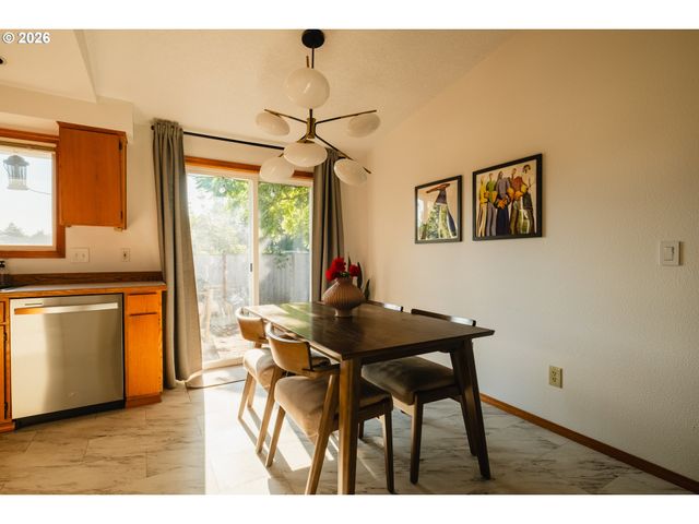 1309 Se 135TH Ave, Portland, OR 97233