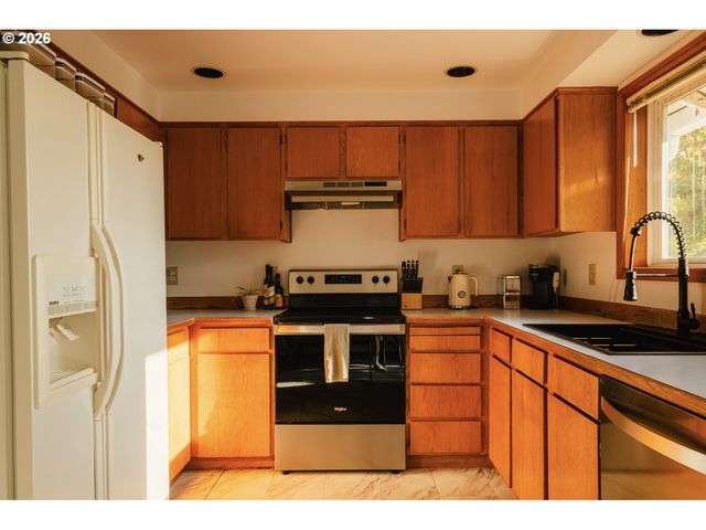 1309 Se 135TH Ave, Portland, OR 97233